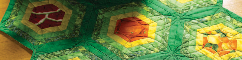 Free quilting with hexagons guide