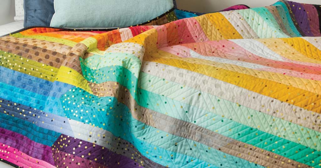 quick-quilts-august-september-2018-glimmer-glow-featured